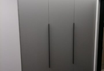 Шкаф с антресолью распашной