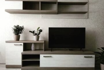 Тумба с подвесной полкой