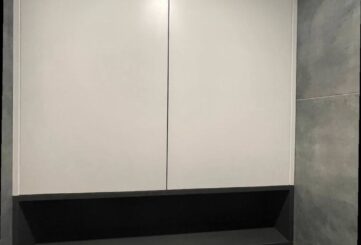 Шкаф в туалет