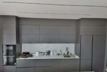 Кухня серый графит со встроенной техникой