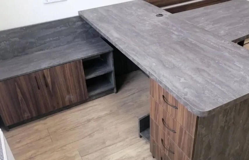 Элегантная мебель в офис